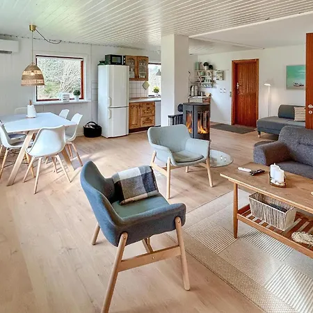 Three-bedroom In *