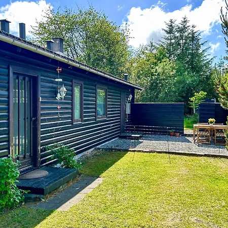 Ferienhaus Three-bedroom In Bindslev