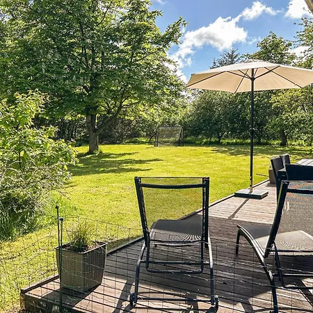 Three-bedroom In Bindslev